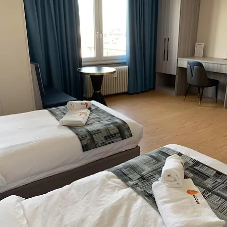 Hotel Mooncity & Boardinghouse