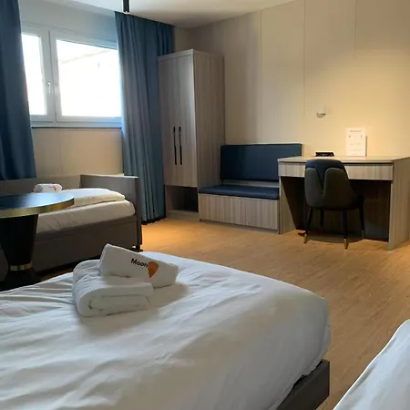 Hotel Mooncity & Boardinghouse