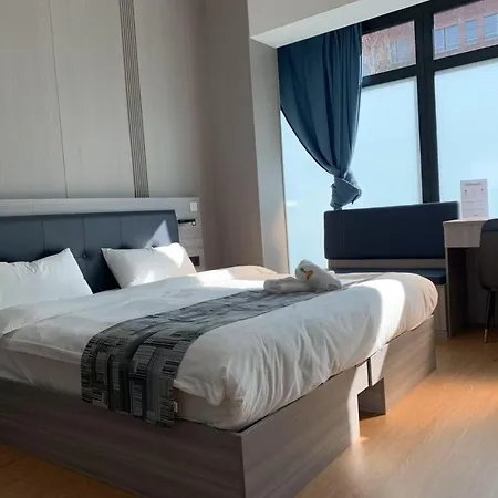 Hotel Mooncity & Boardinghouse Frankfurt nad Mohanem